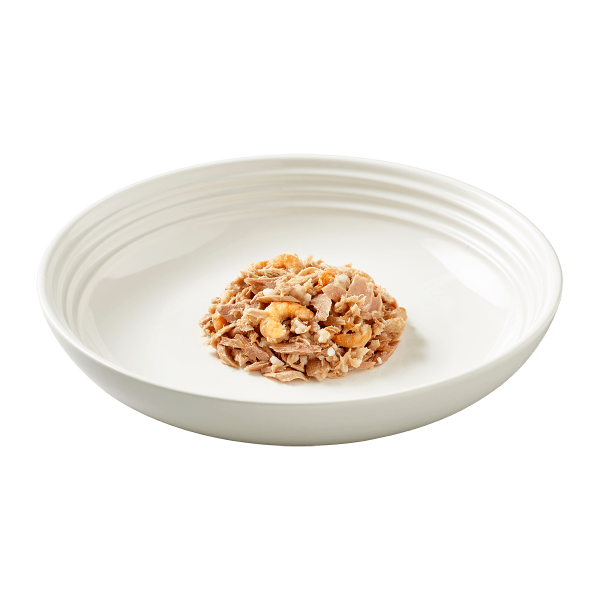 Isolated image of Reveal tuna cat food with shrimp